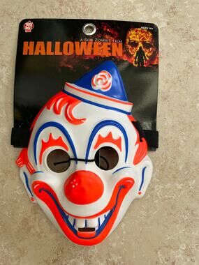 KIDS TOT 2007 HALLOWEEN YOUNG MICHAEL MYERS CLOWN MASK COSTUME NEW